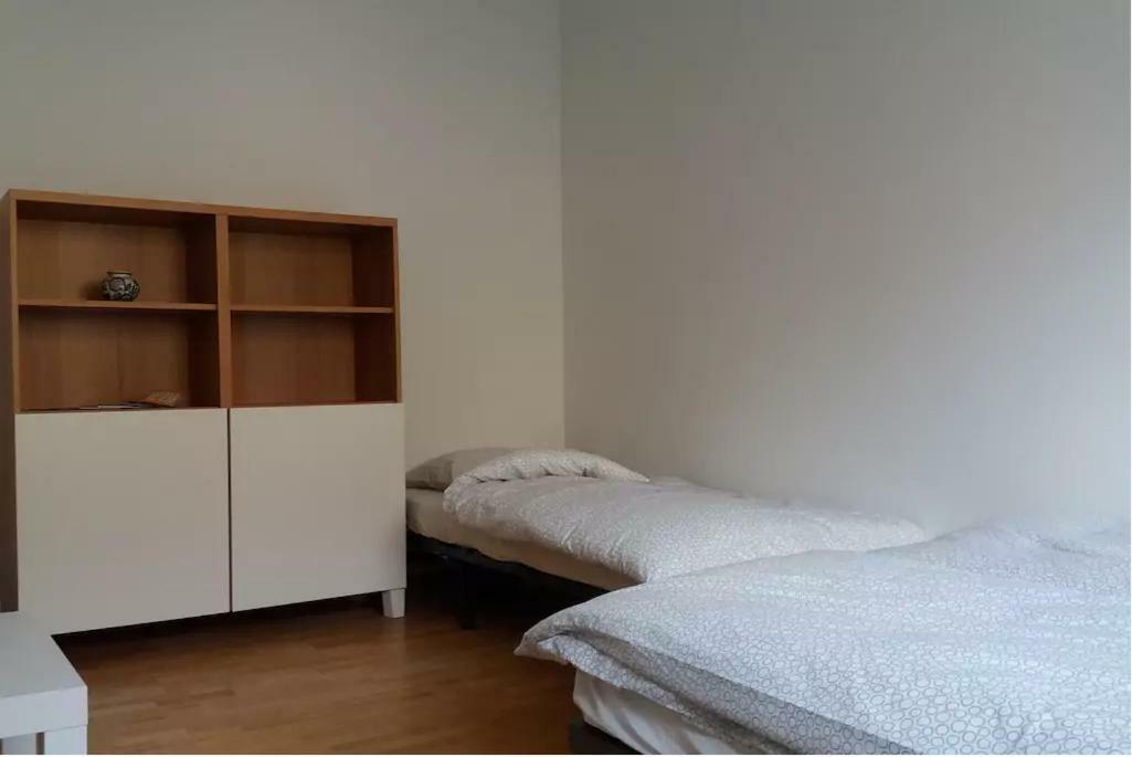 Private Apartment Near The City Centre Danzica Esterno foto